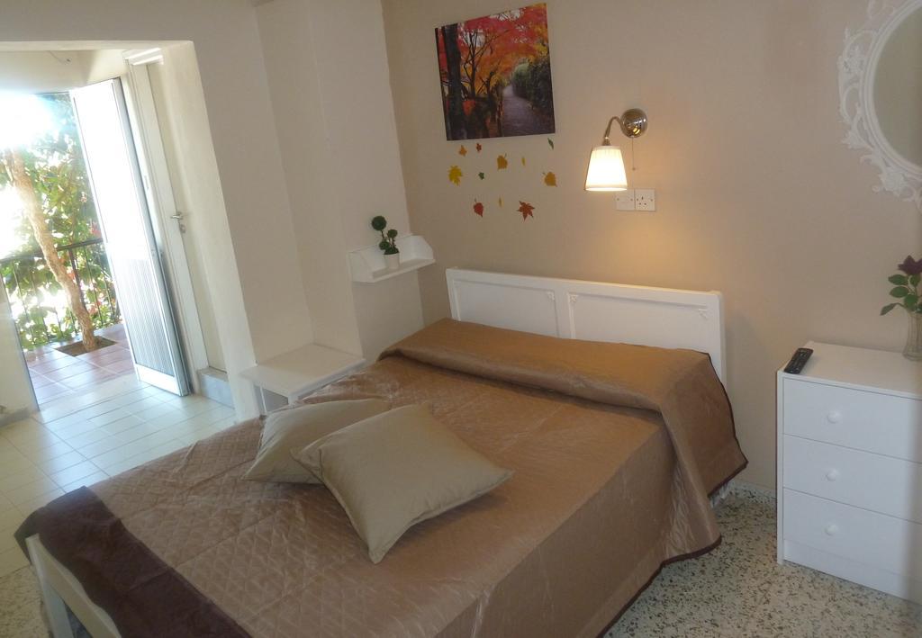 Capuralli Hotel Pedulász Kültér fotó